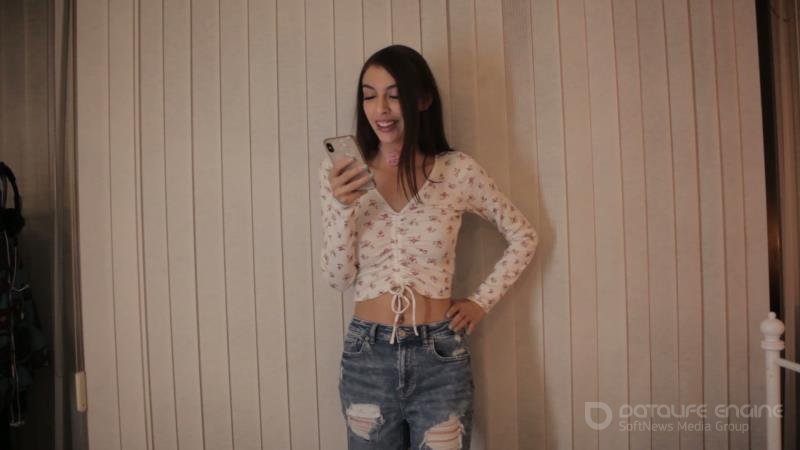 ChloeNight - Custom Cock Rating #17 [FullHD]