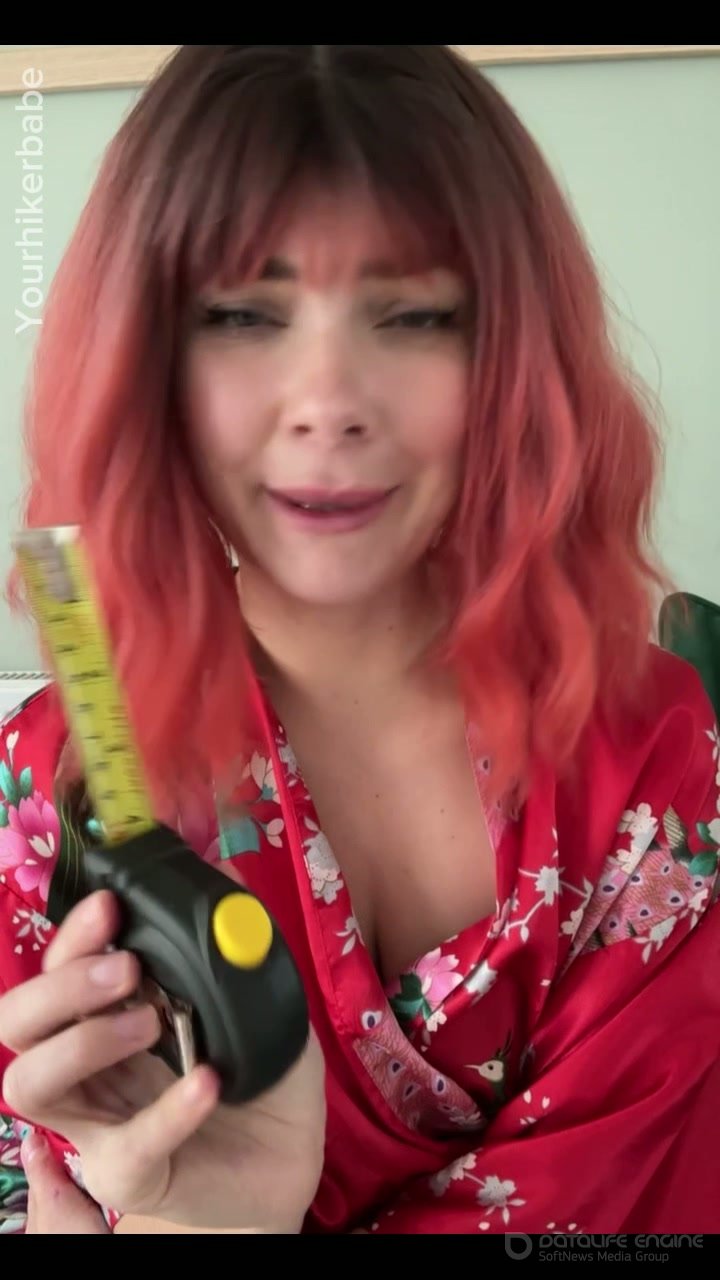 Yourhikerbabe - The Harsh Reality of Your Inadequacy [HD]