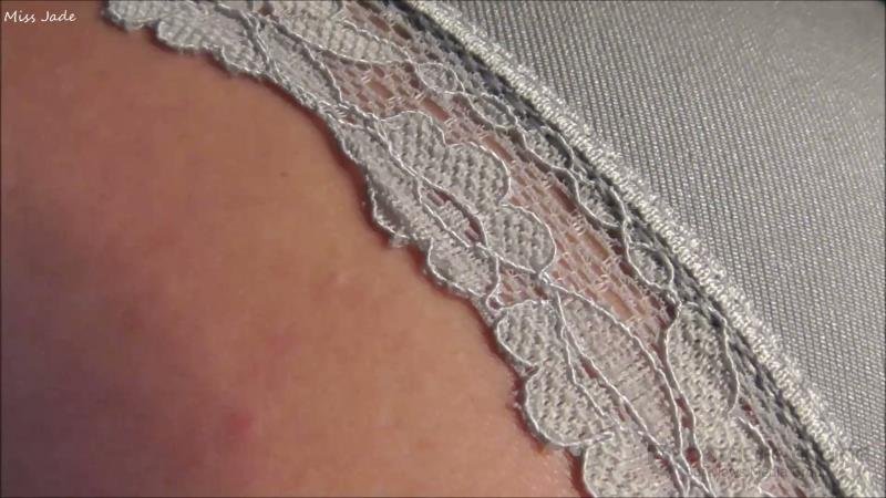 Goddess Miss Jade - Jerk to My Panties Loser [FullHD]