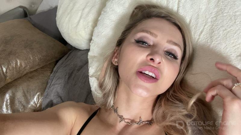 Alix Lynx - Intimate Eye Rolling Orgasms [4K]