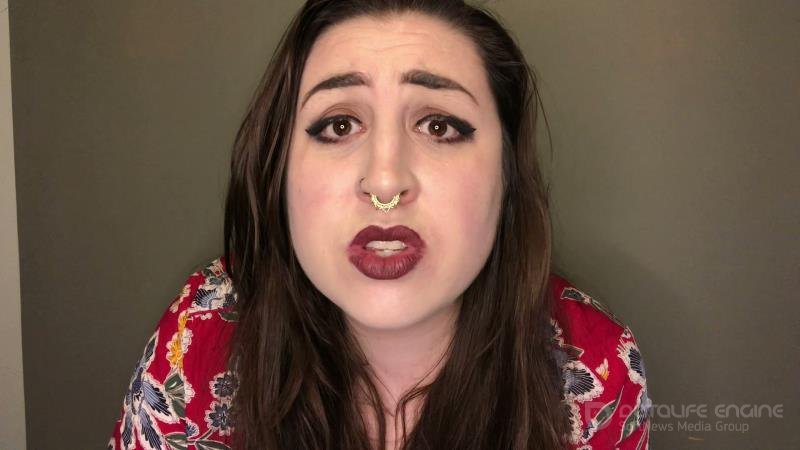 Ladyaislynn - Brutalizing Your Testicles Into Mush [FullHD]