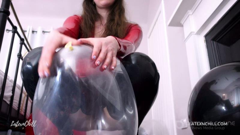 LATEXnCHILL - Stiletto BANG [4K]