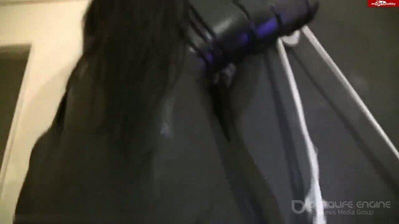 Machine-bitch - bondaged fisting [HD]