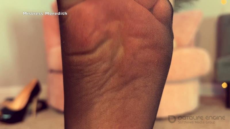 MeredithBae - Foot Addiction Conditioning [FullHD]